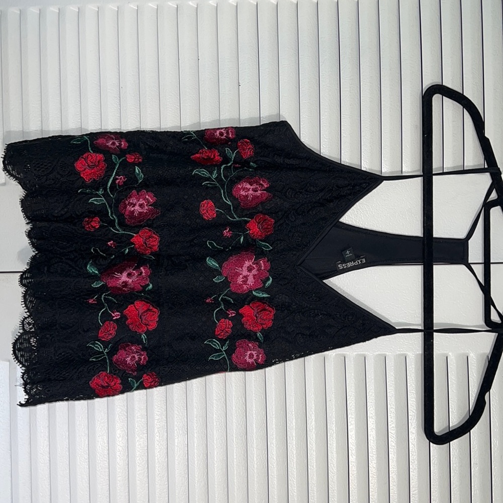 Express|Floral Top